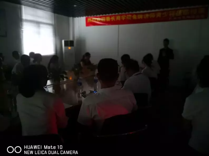 ��������������(sh��)�ڱ��������A�ڈ�(zh��)�С���Ӗ(x��n)���(d��ng)����