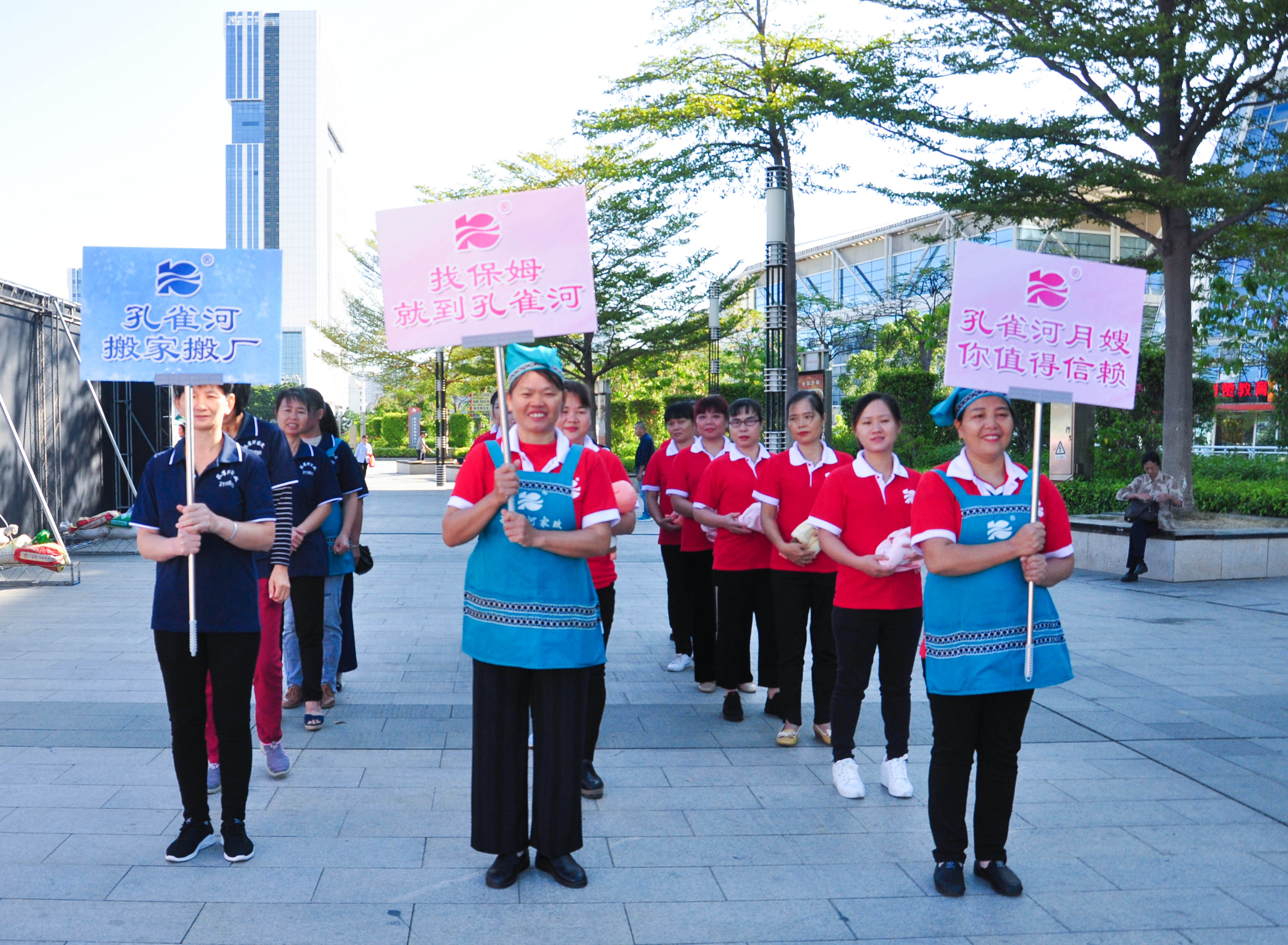 �g��Ц�Z��һ����ʮ�˰���ˇ�R�ψ�������ȸ�������B�T�е����ü�����(ji��)